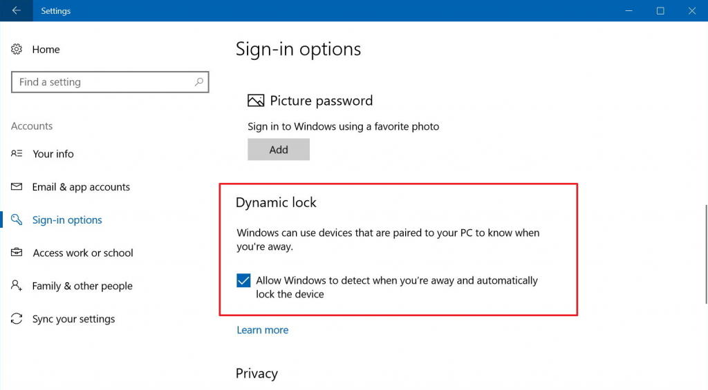 dynamic lock windows 10